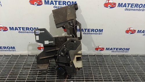 INCUIETOARE USA FATA DREAPTA FORD FIESTA - - (2012 2017)