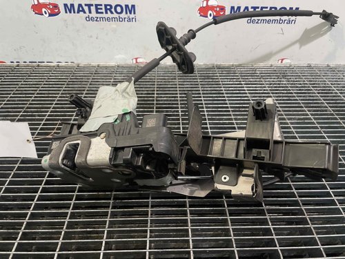 INCUIETOARE USA FATA DREAPTA FORD FOCUS - - (2018 2020)