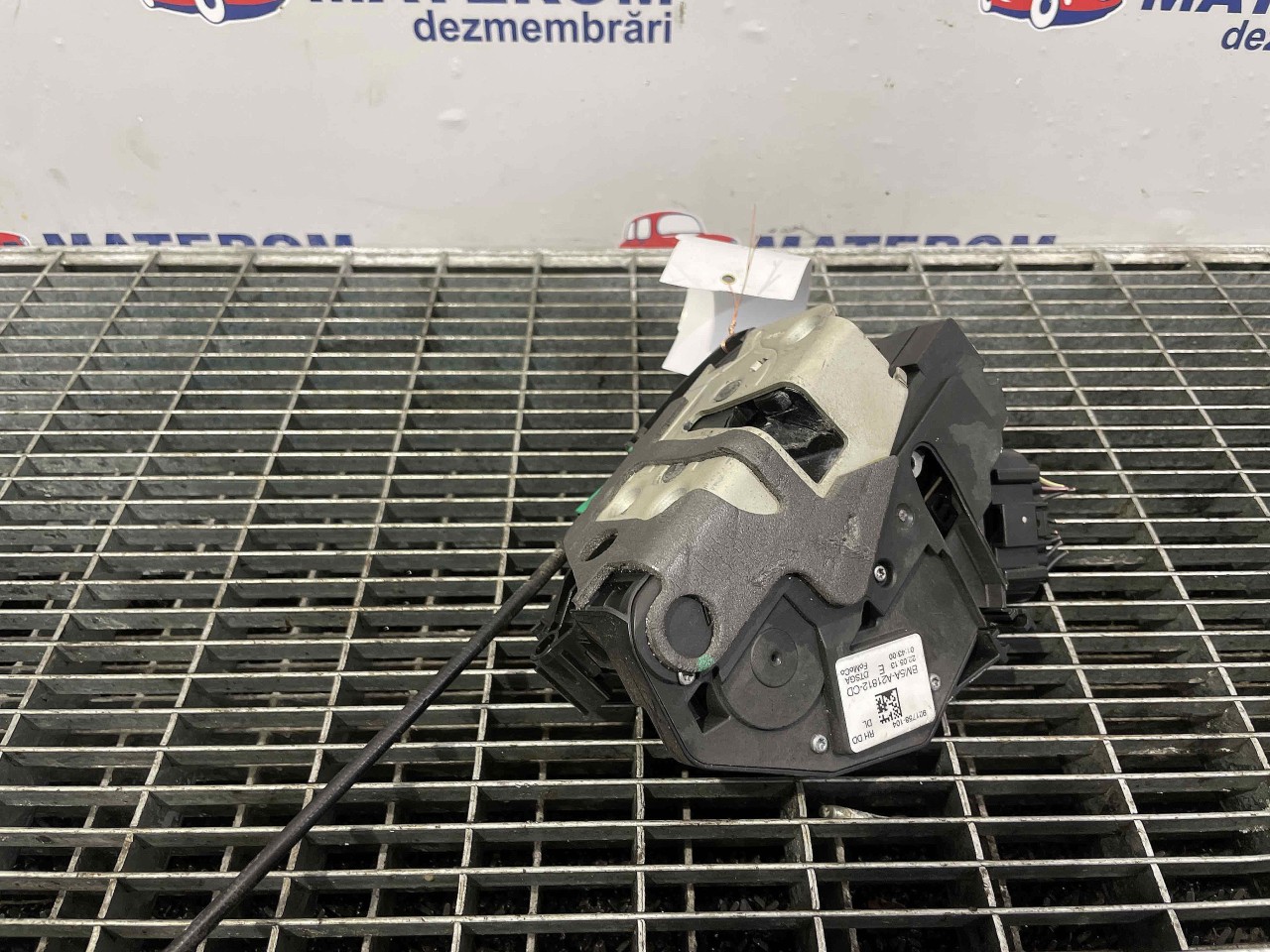 INCUIETOARE USA FATA DREAPTA FORD KUGA - - (2012 2019)
