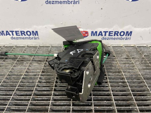 INCUIETOARE USA FATA DREAPTA HYUNDAI I 30 - - (2012 2017)