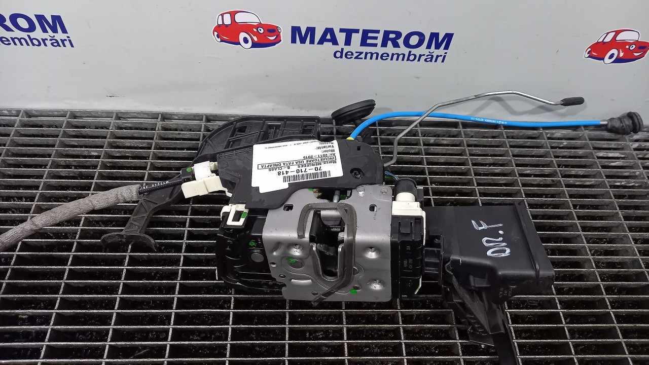 INCUIETOARE USA FATA DREAPTA MERCEDES B-CLASS B-CLASS - - (2011 2015)