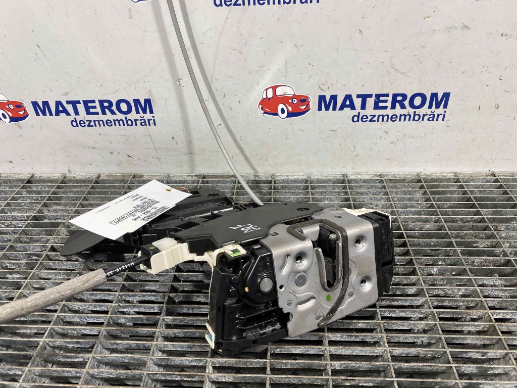 INCUIETOARE USA FATA DREAPTA MERCEDES ML - - (2012 2019)