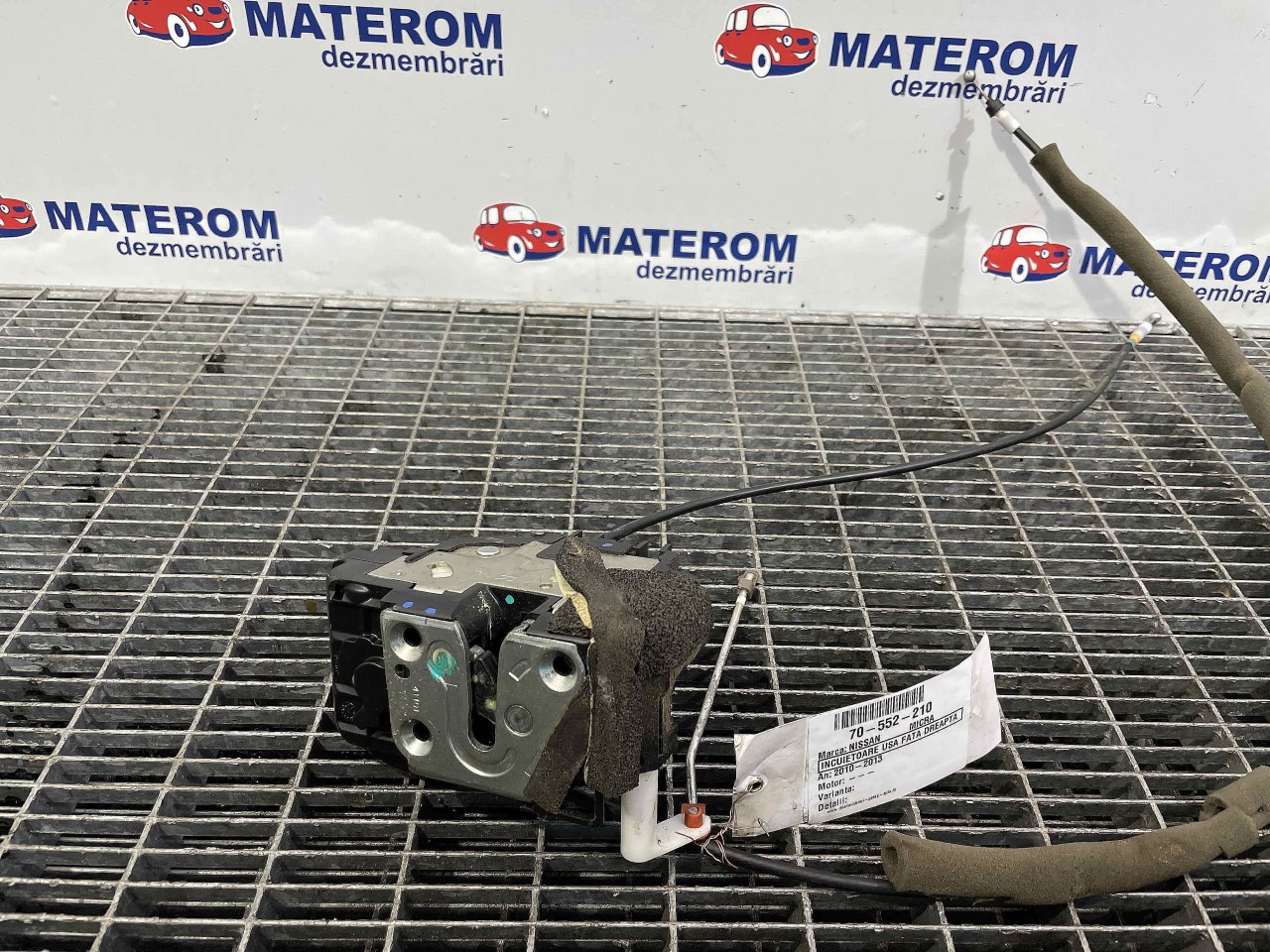 INCUIETOARE USA FATA DREAPTA NISSAN MICRA - - (2010 2013)