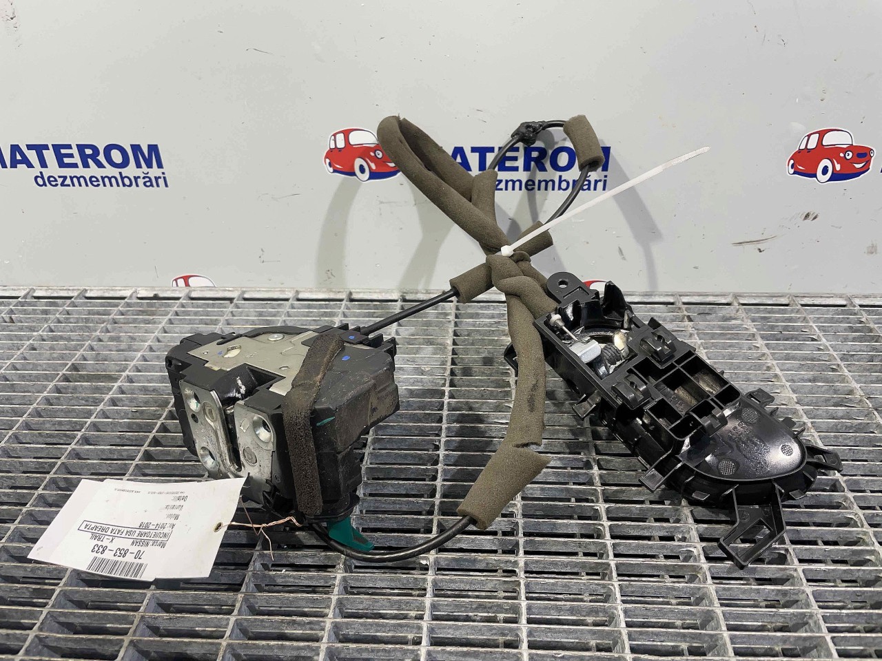 INCUIETOARE USA FATA DREAPTA NISSAN X-TRAIL - - (2014 2018)