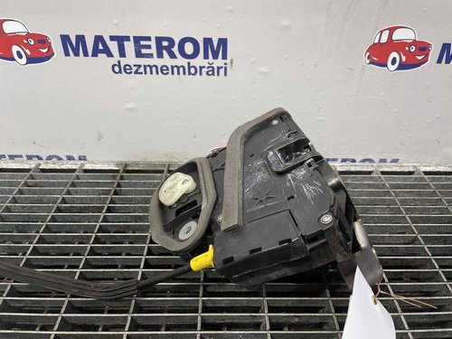 INCUIETOARE USA FATA DREAPTA OPEL ASTRA K - - (2015 2021)