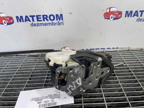 INCUIETOARE USA FATA DREAPTA OPEL INSIGNIA - - (2008 2013)