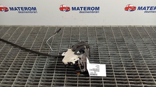INCUIETOARE USA FATA DREAPTA OPEL INSIGNIA - - (2013 2017)