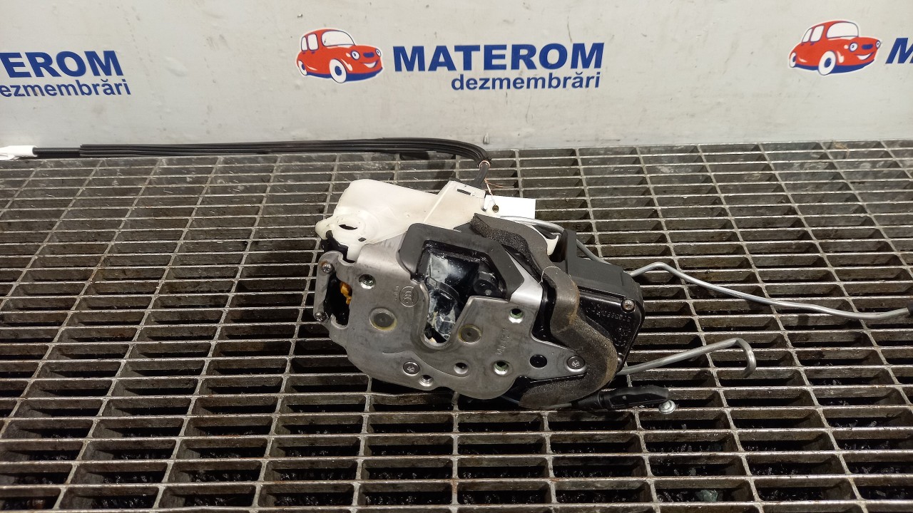 INCUIETOARE USA FATA DREAPTA OPEL INSIGNIA INSIGNIA - - (2013 2017)