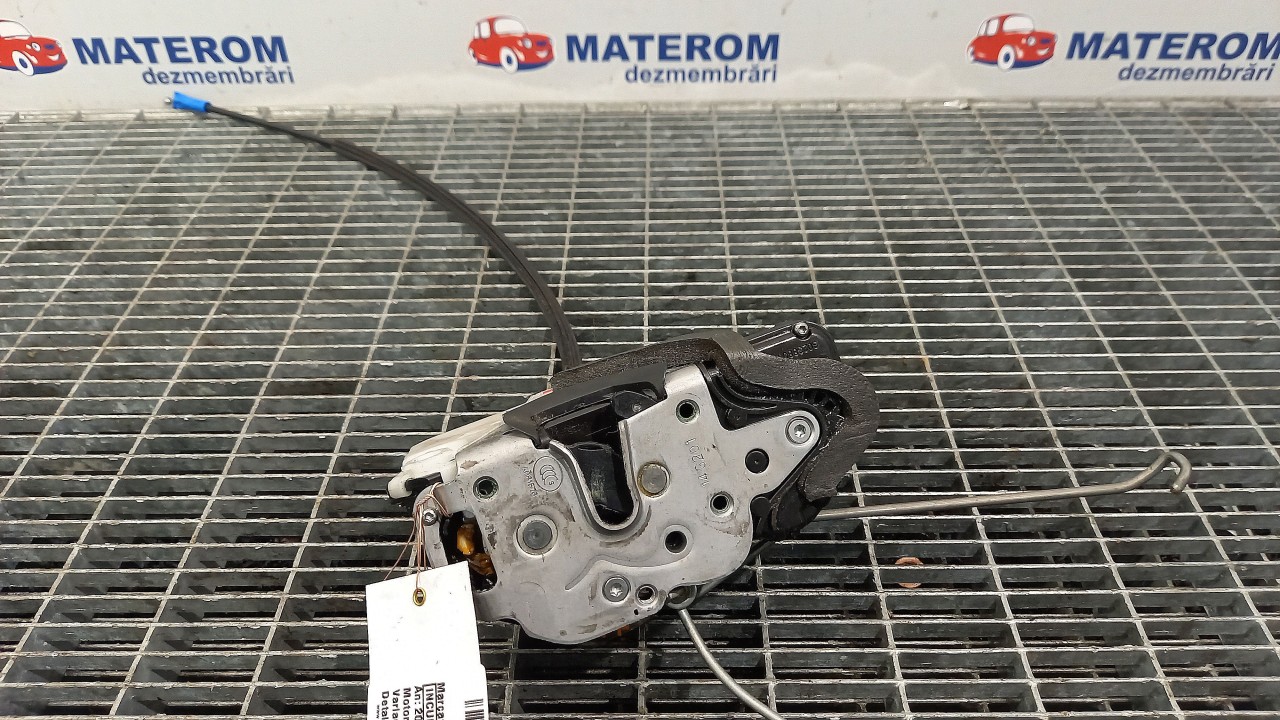 INCUIETOARE USA FATA DREAPTA OPEL ZAFIRA C - - (2011 2016)