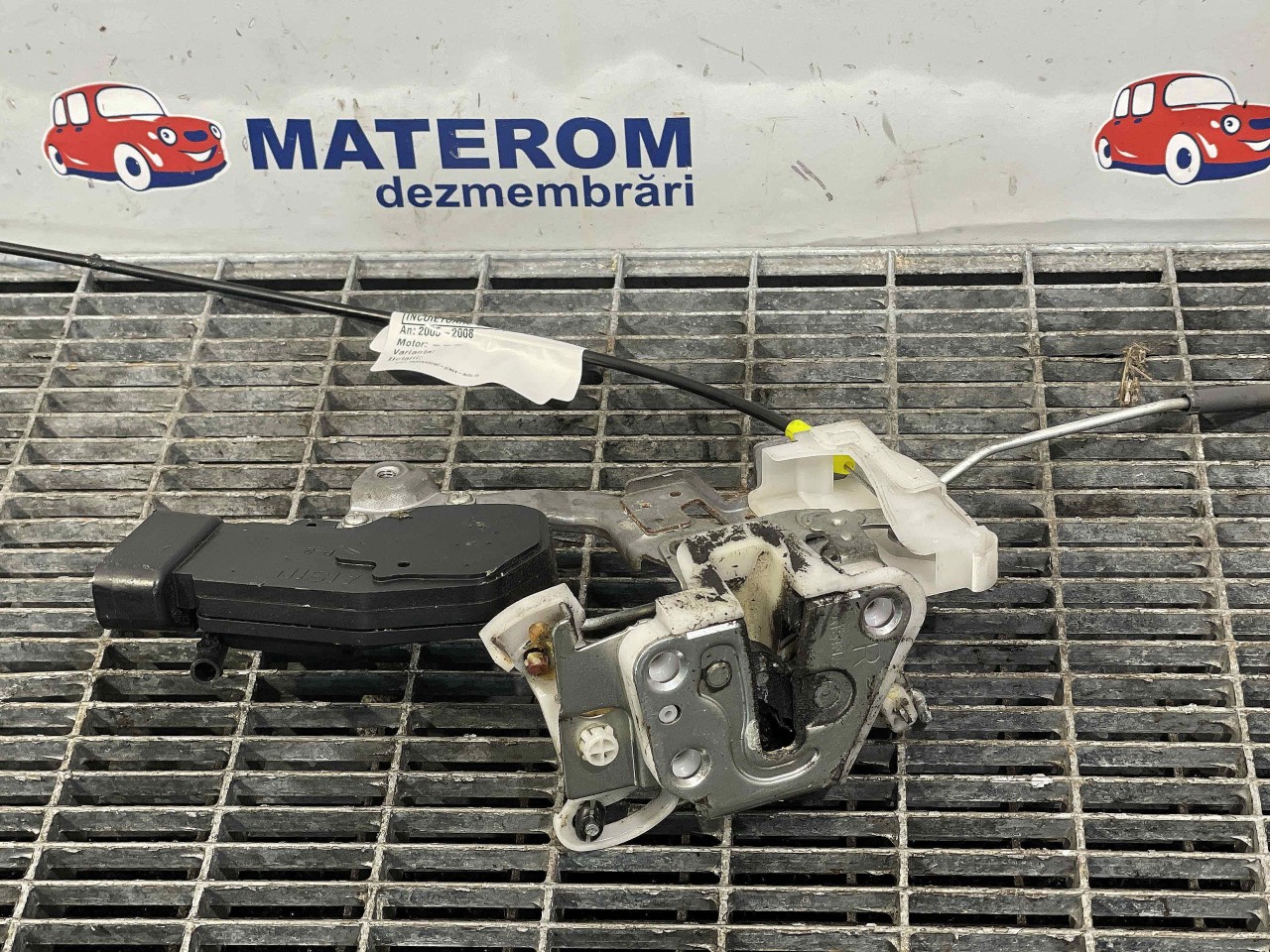 INCUIETOARE USA FATA DREAPTA PEUGEOT 107 - - (2005 2012)