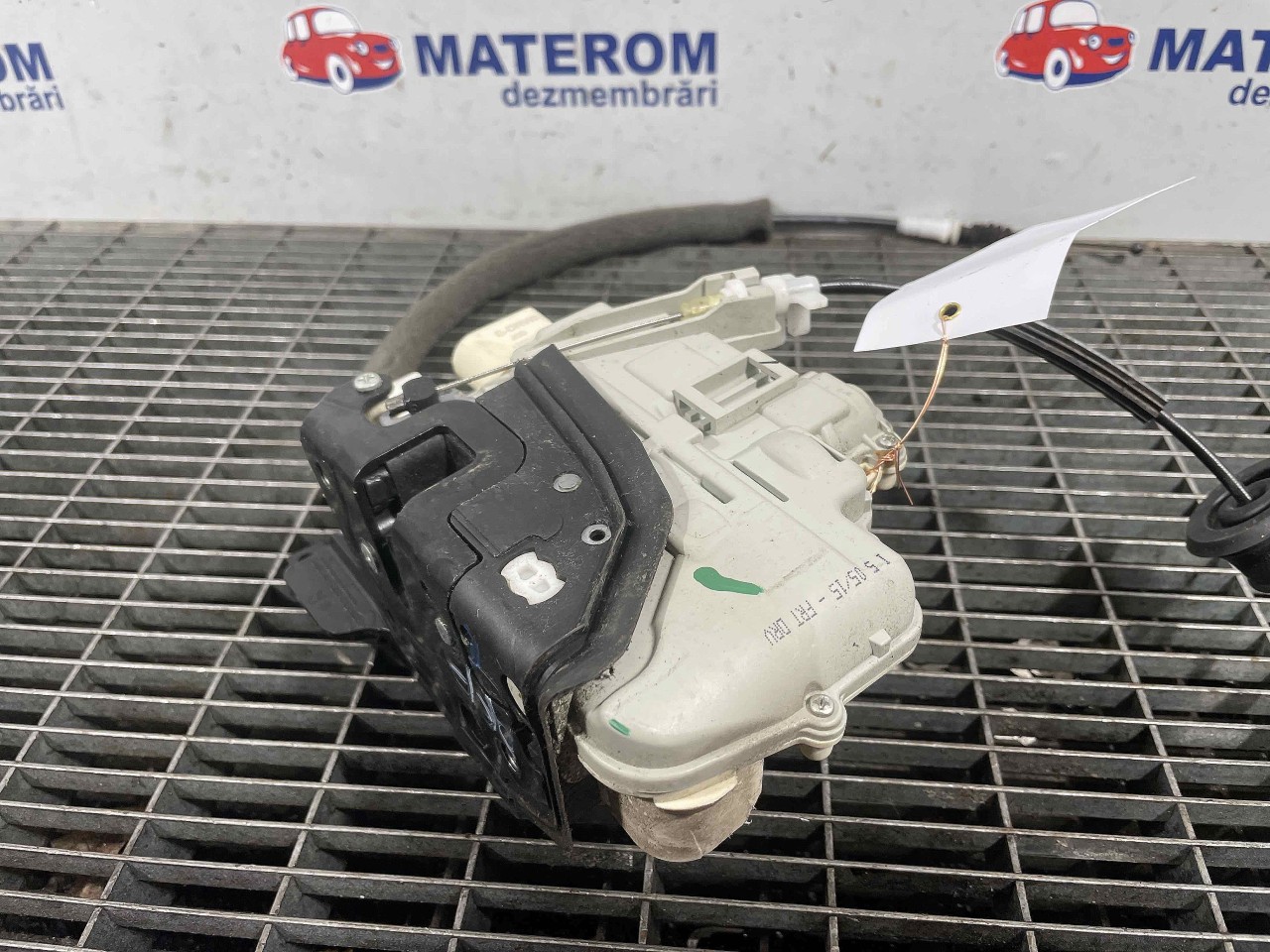 INCUIETOARE USA FATA DREAPTA PORSCHE MAC