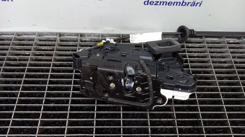 INCUIETOARE USA FATA DREAPTA SEAT ALHAMBRA - - (2010 2020)