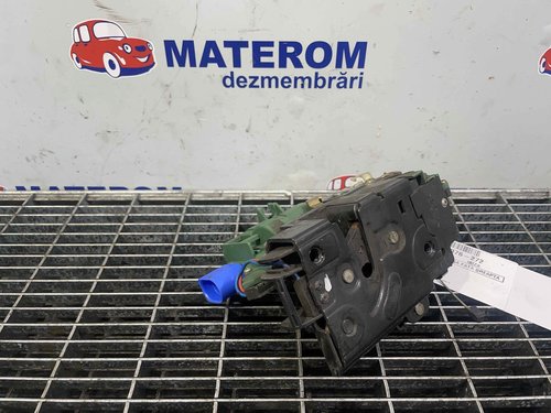 INCUIETOARE USA FATA DREAPTA SEAT IBIZA - - (2002 2009)