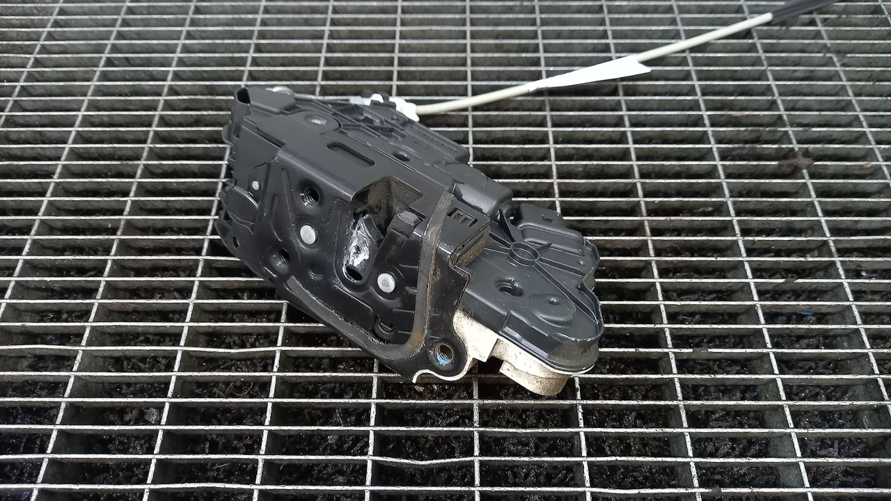 INCUIETOARE USA FATA DREAPTA SEAT IBIZA IBIZA - - (2008 2012)