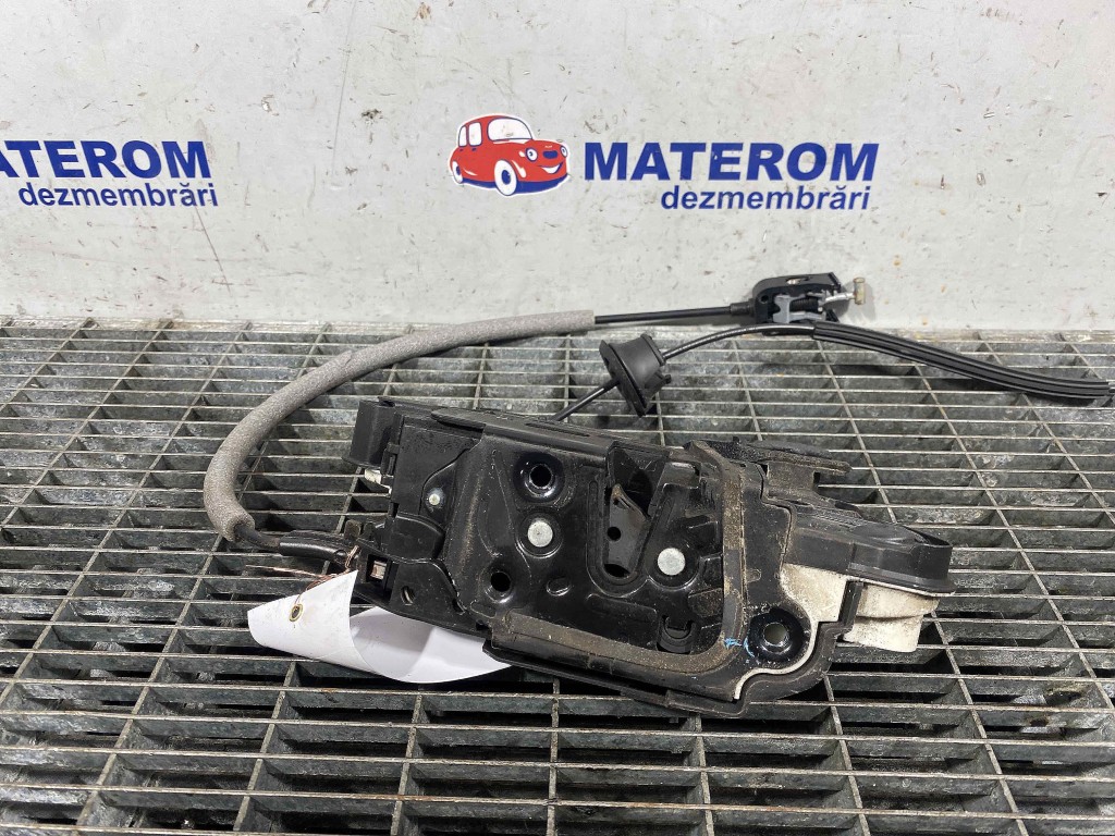 INCUIETOARE USA FATA DREAPTA SEAT LEON -