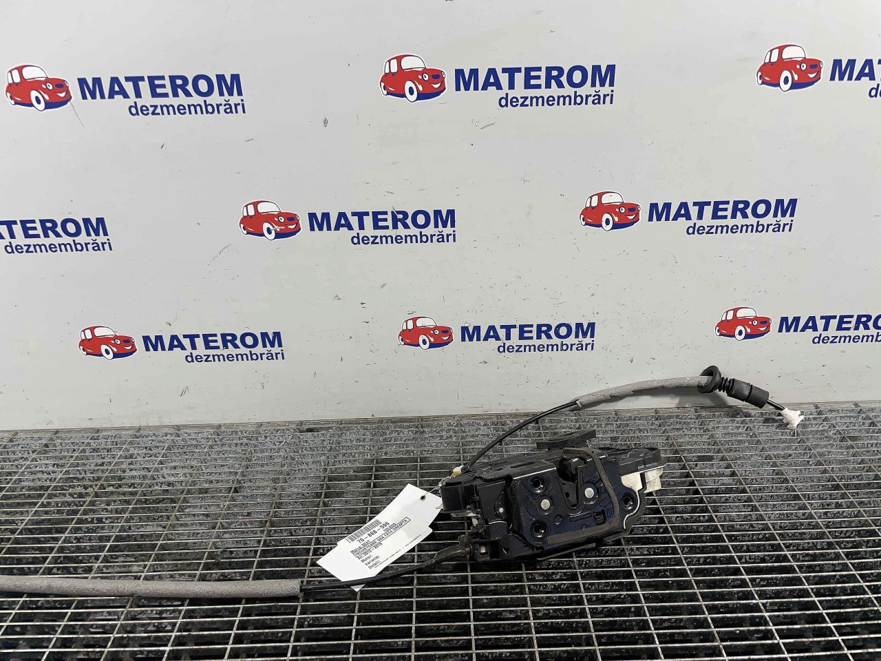 INCUIETOARE USA FATA DREAPTA SEAT TOLEDO - - (2012 2019)