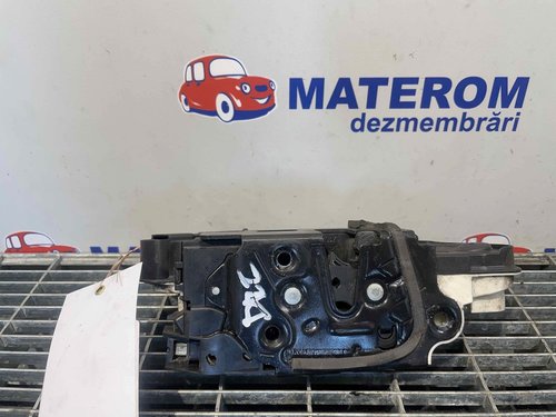 INCUIETOARE USA FATA DREAPTA SKODA SUPERB SUPERB - - (2008 2013)