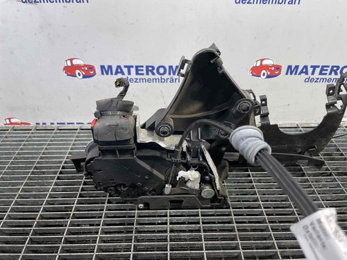 INCUIETOARE USA FATA DREAPTA VOLVO V50 - - (2004 2010)