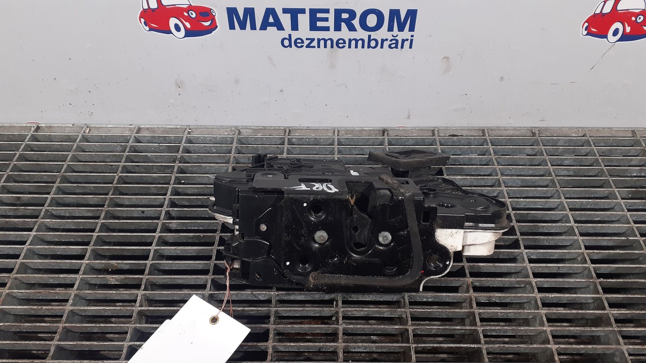INCUIETOARE USA FATA DREAPTA VW GOLF VI GOLF VI - - (2008 2012)