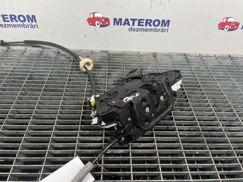 INCUIETOARE USA FATA DREAPTA VW GOLF VI GOLF VI - - (2008 2012)