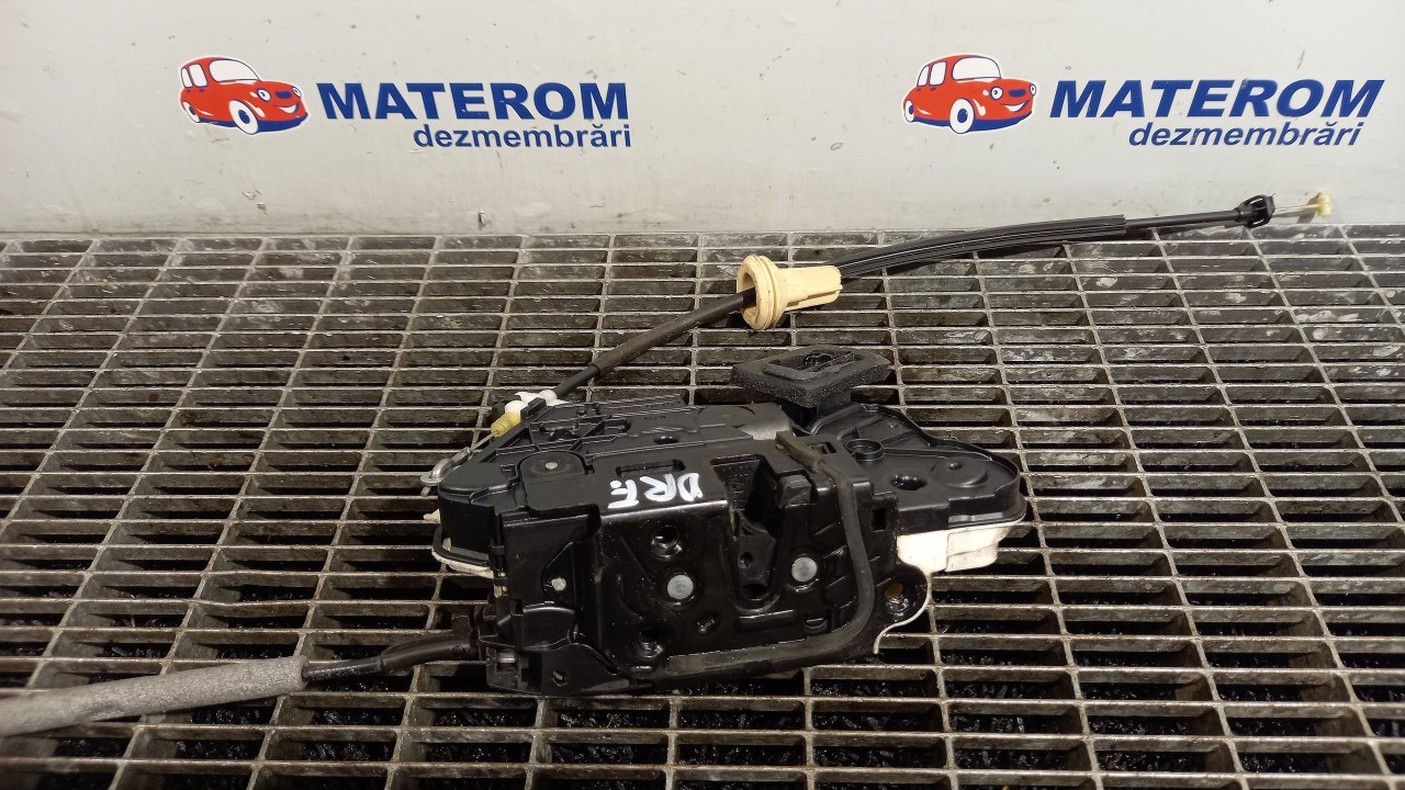 INCUIETOARE USA FATA DREAPTA VW GOLF VI GOLF VI - - (2008 2012)