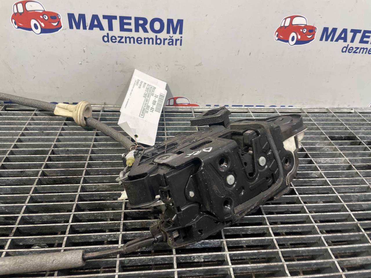 INCUIETOARE USA FATA DREAPTA VW GOLF VII GOLF VII - - (2012 2016)