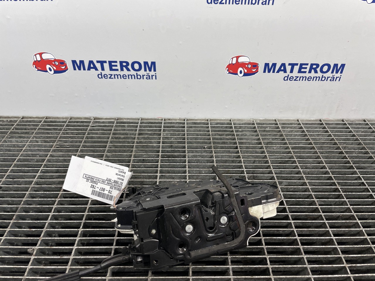 INCUIETOARE USA FATA DREAPTA VW PASSAT CC PASSAT CC - - (2008 2012)