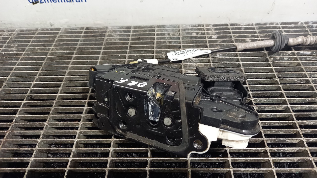 INCUIETOARE USA FATA DREAPTA VW PASSAT PASSAT - - (2014 2019)