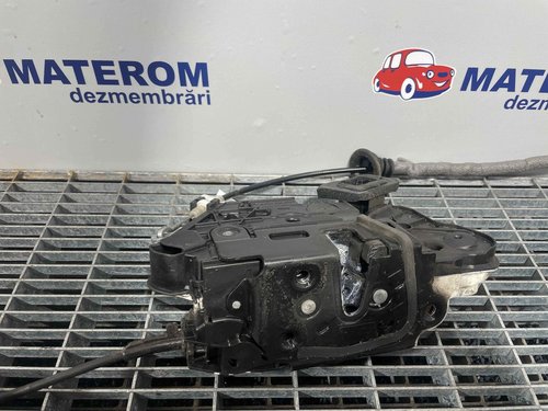 INCUIETOARE USA FATA DREAPTA VW POLO - - (2009 2014)