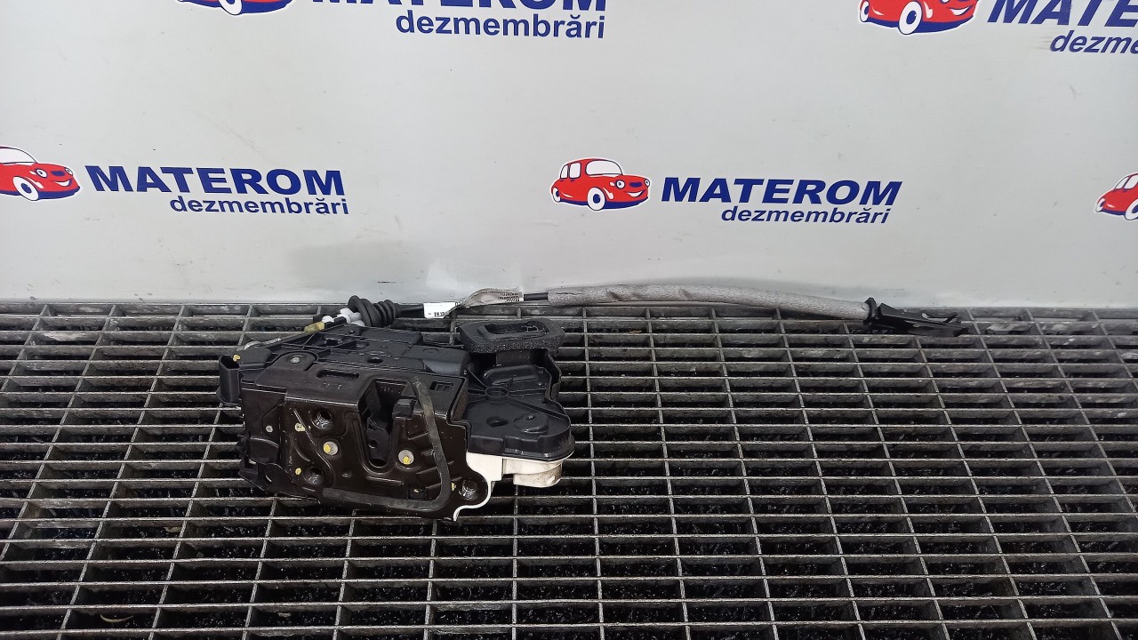 INCUIETOARE USA FATA DREAPTA VW POLO - - (2009 2014)