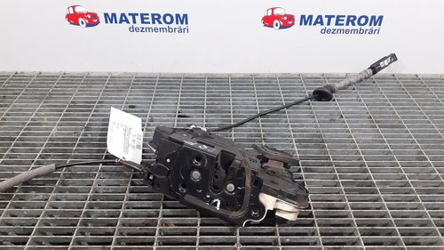 INCUIETOARE USA FATA DREAPTA VW POLO - - (2009 2014)