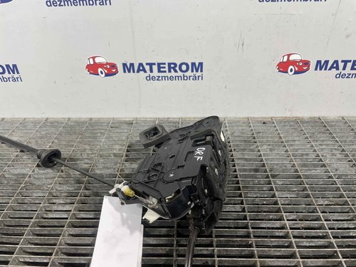 INCUIETOARE USA FATA DREAPTA VW SHARAN - - (2010 2015)