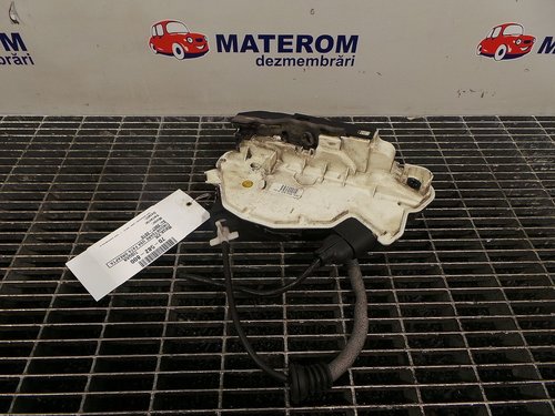 INCUIETOARE USA FATA DREAPTA VW TIGUAN - - (2007 2010)