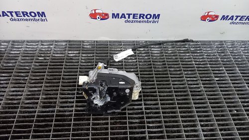 INCUIETOARE USA FATA DREAPTA VW TIGUAN TIGUAN - - (2007 2010)