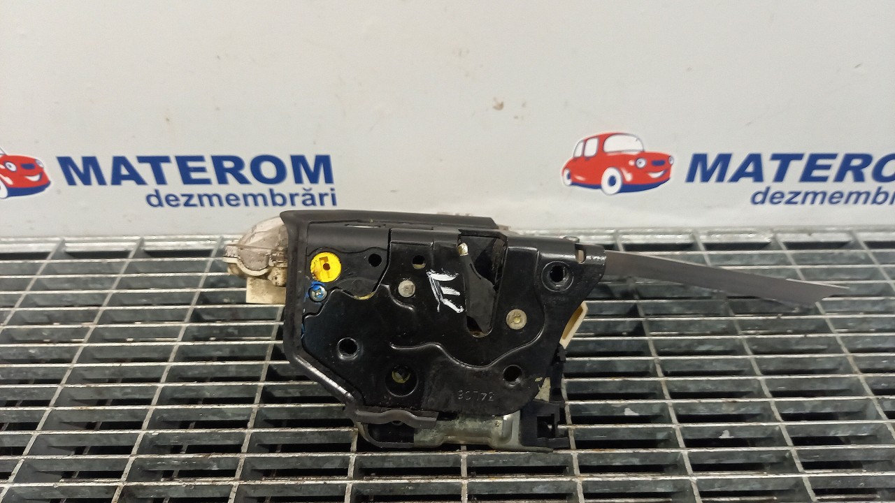 INCUIETOARE USA FATA STANGA AUDI A5 A5 - - (2007 2011)