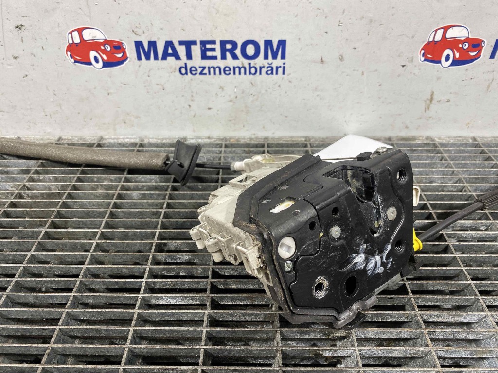 INCUIETOARE USA FATA STANGA AUDI A6 - - 