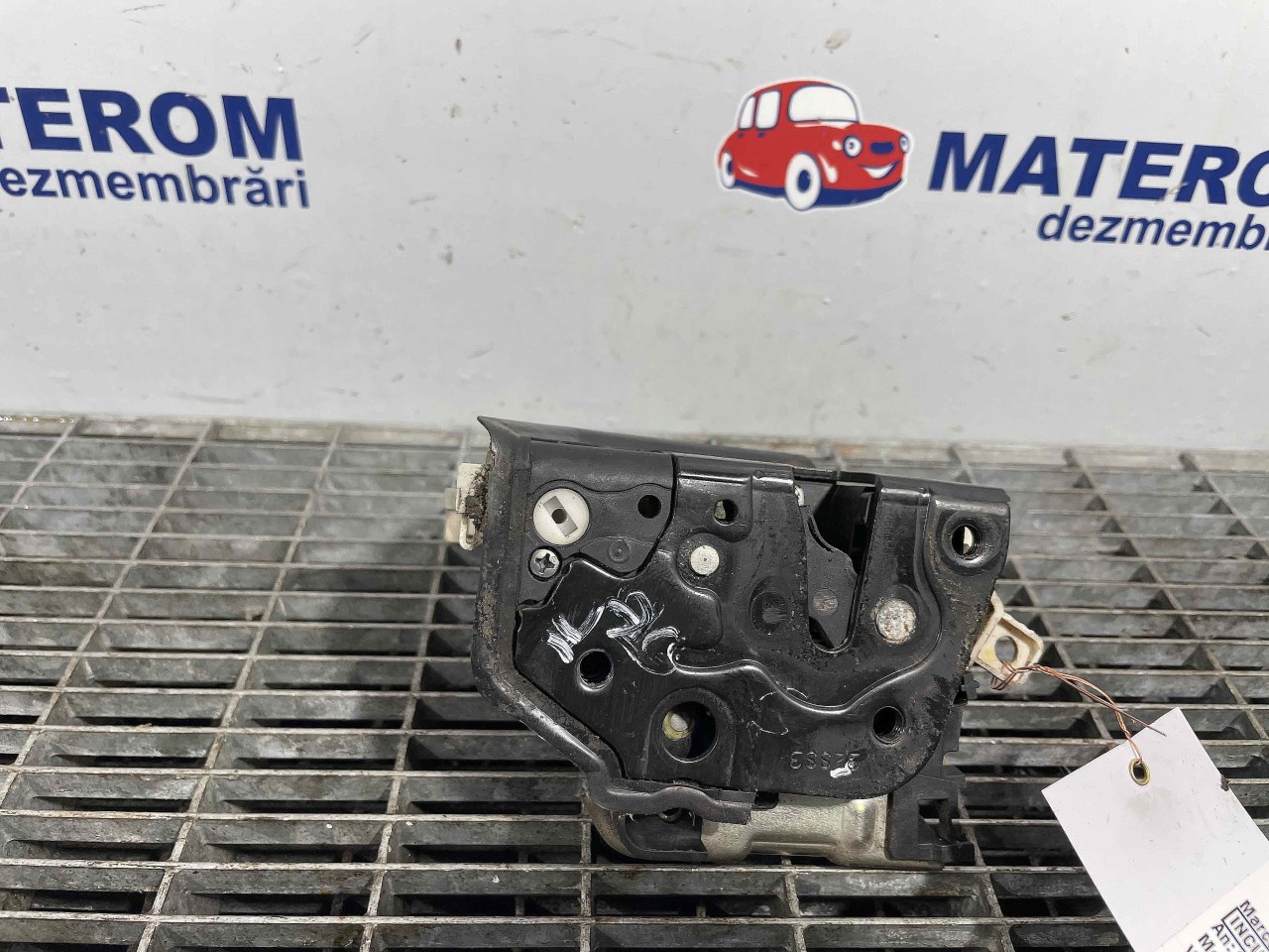 INCUIETOARE USA FATA STANGA AUDI A6 A6 - - (2011 2015)