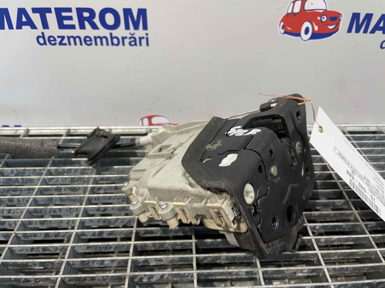 INCUIETOARE USA FATA STANGA AUDI A6 A6 - - (2011 2015)