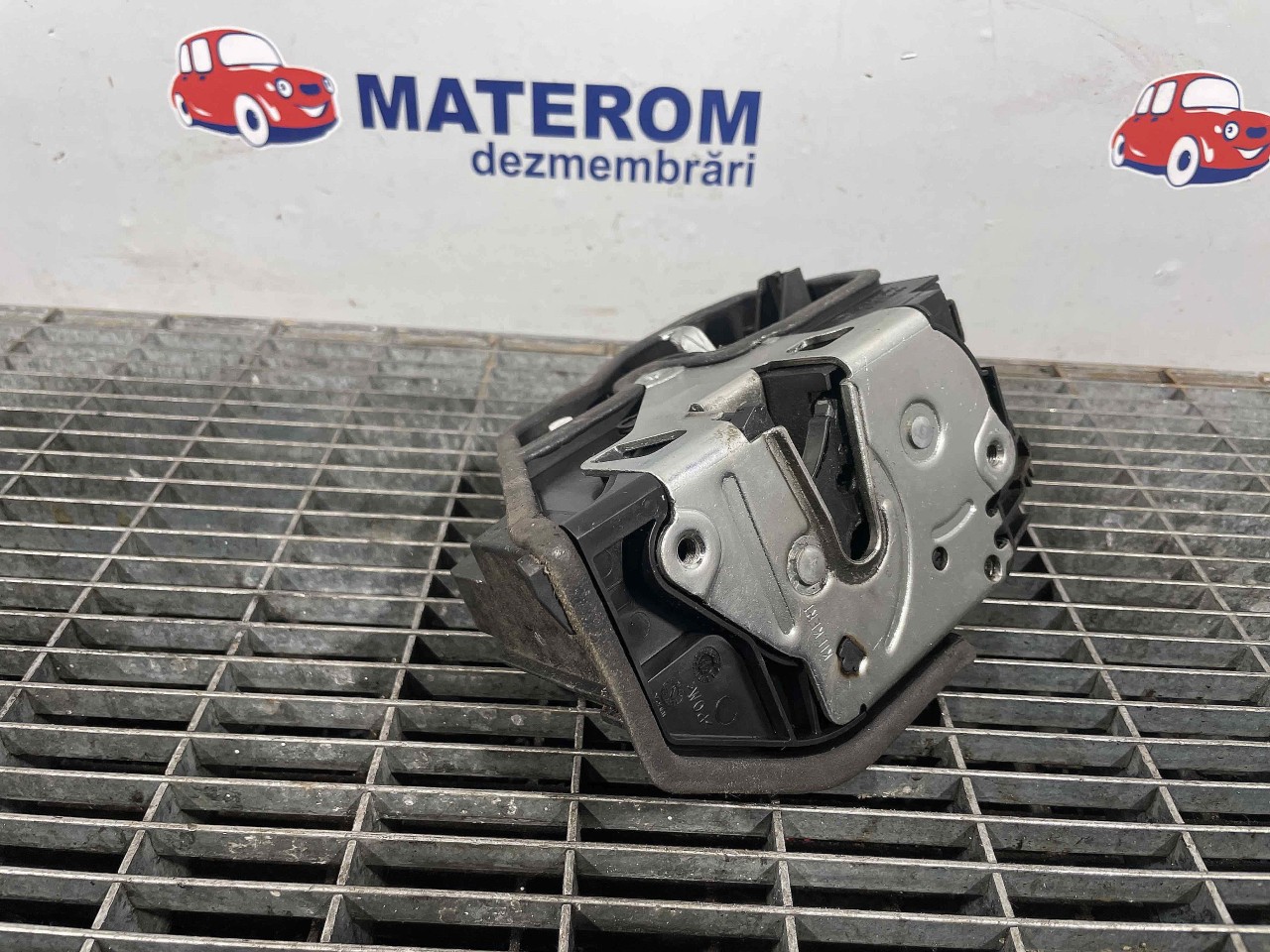INCUIETOARE USA FATA STANGA BMW SERIA 1 F20 SERIA 1 F20 - - (2011 2015)