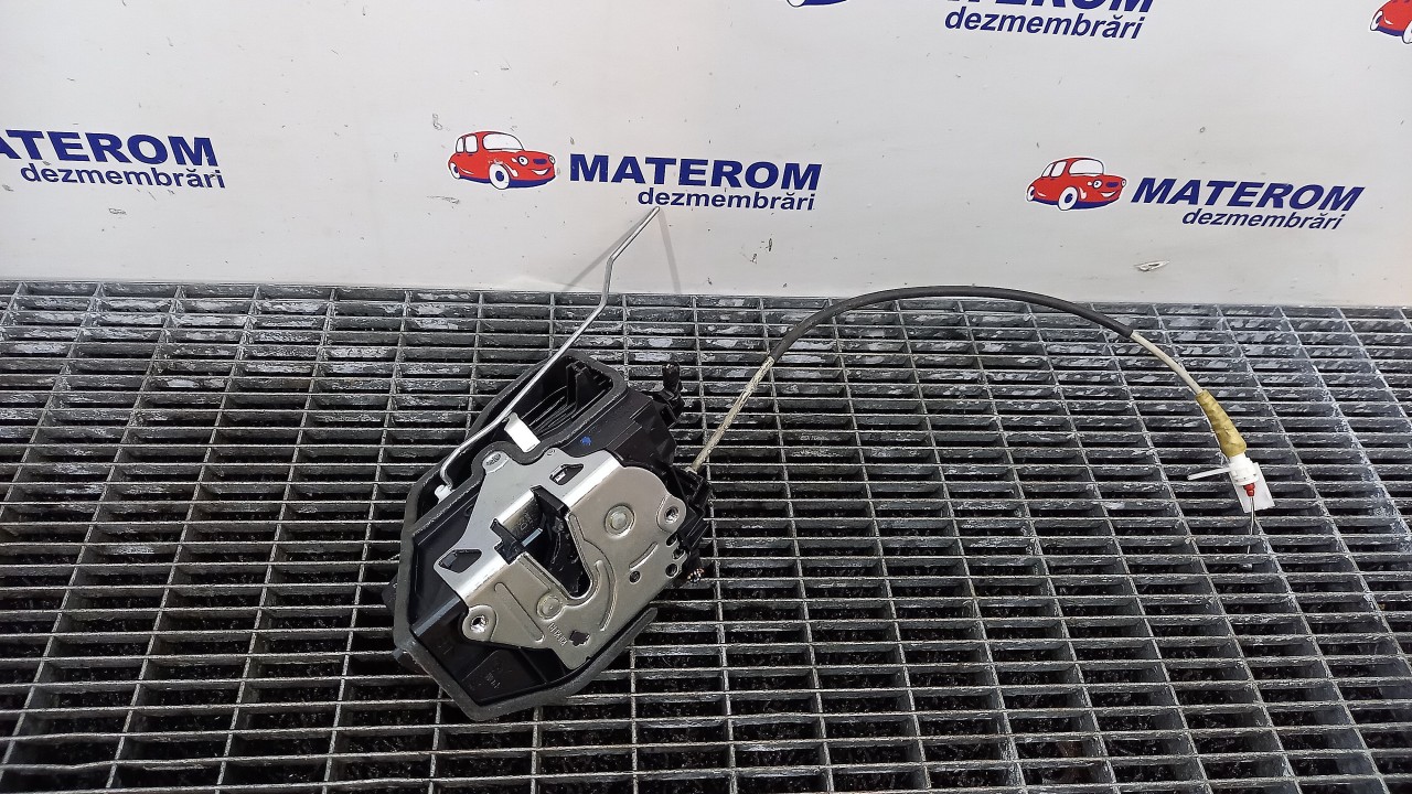 INCUIETOARE USA FATA STANGA BMW SERIA 5 F 10 - - (2010 2014)