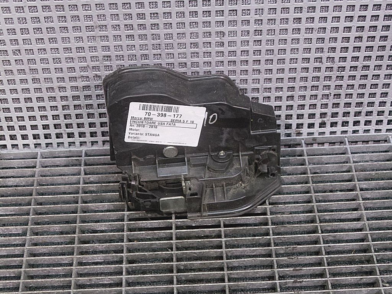 INCUIETOARE USA FATA STANGA BMW SERIA 5 F 10 - - (2010 2017)