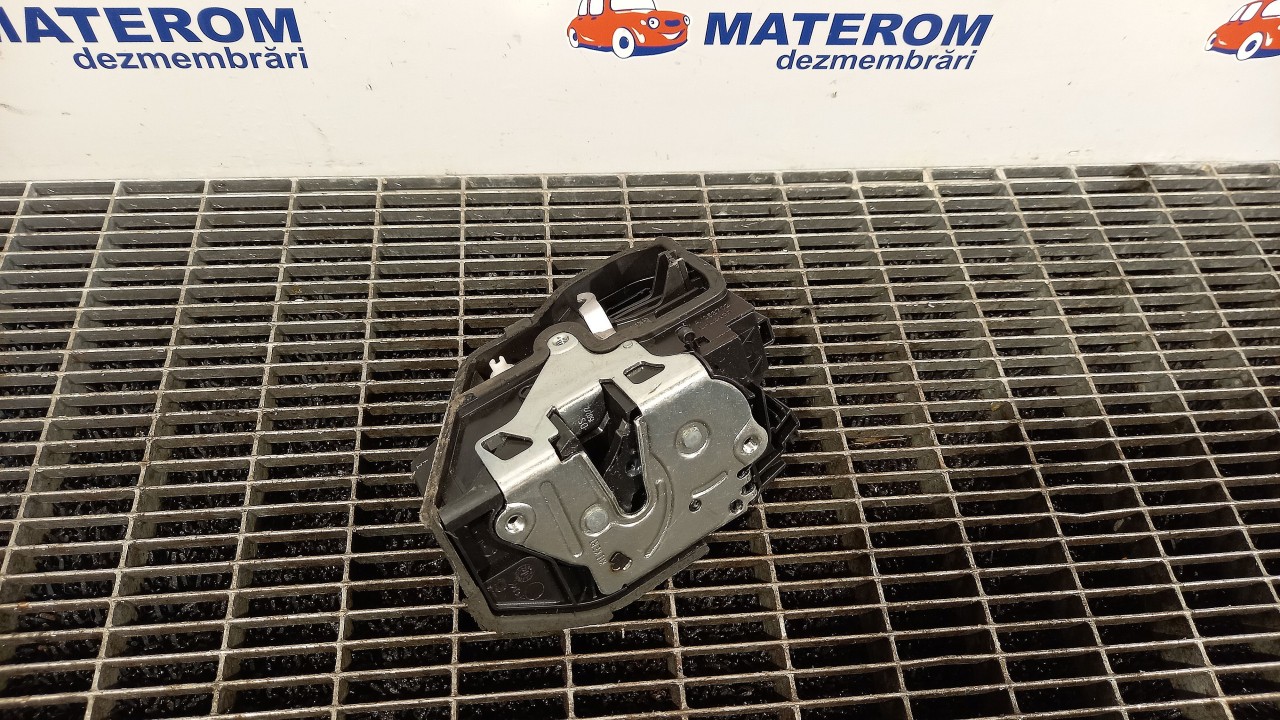 INCUIETOARE USA FATA STANGA BMW SERIA 5 F 10 SERIA 5 F 10 - - (2010 2014)