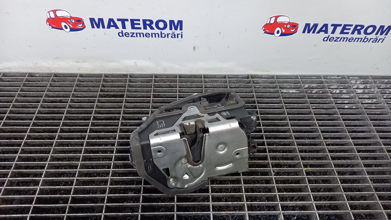 INCUIETOARE USA FATA STANGA BMW X1 X1 - - (2009 2015)