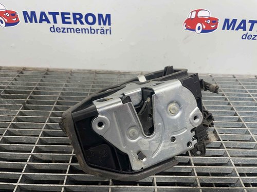 INCUIETOARE USA FATA STANGA BMW X3 X3 - - (2010 2017)