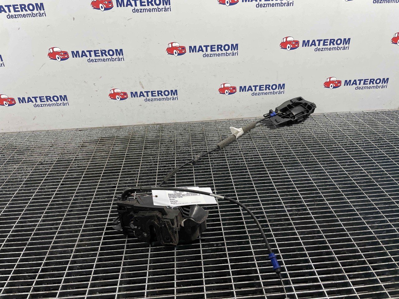 INCUIETOARE USA FATA STANGA CITROEN C4 P