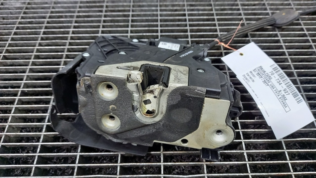 INCUIETOARE USA FATA STANGA FORD B-MAX - - (2012 2017)