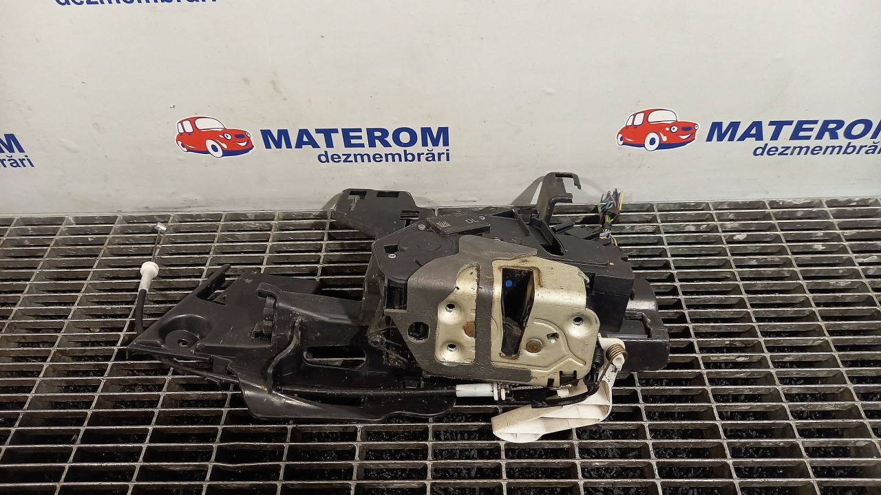 INCUIETOARE USA FATA STANGA FORD FIESTA FIESTA - - (2012 2017)