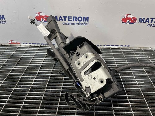 INCUIETOARE USA FATA STANGA FORD FOCUS - - (2011 2014)