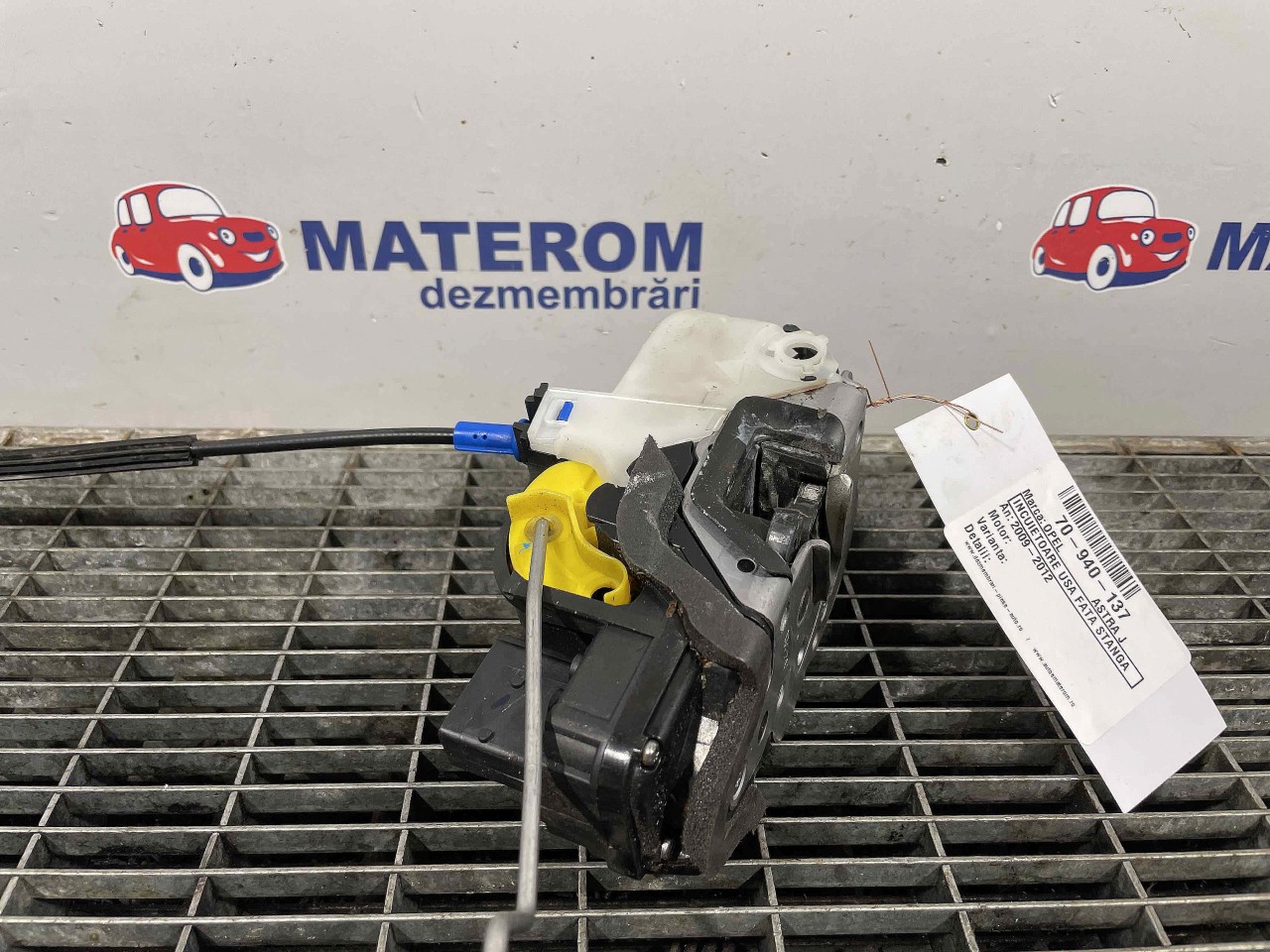 INCUIETOARE USA FATA STANGA OPEL ASTRA J - - (2009 2012)