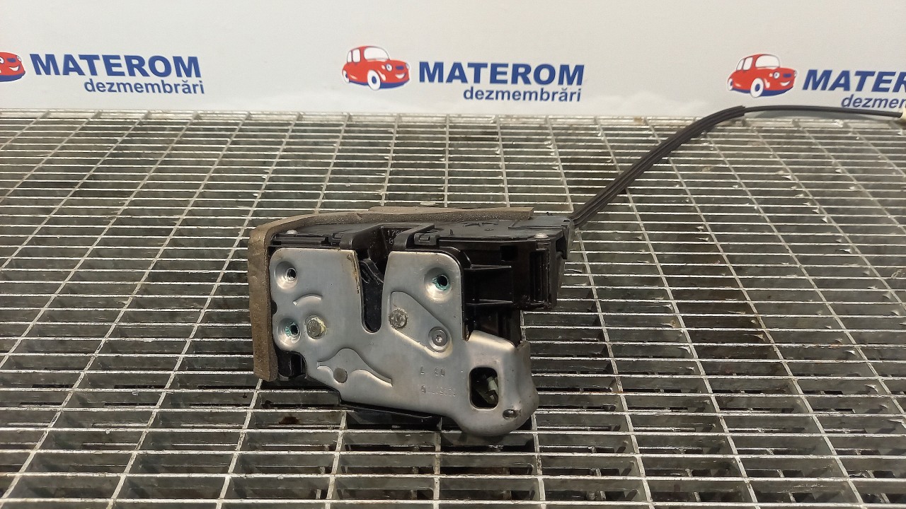 INCUIETOARE USA FATA STANGA OPEL ASTRA K - - (2015 2021)